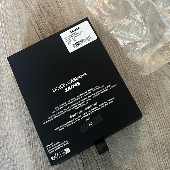 NWT Skims x Dolce & Gabbana Ultra Fine Mesh Unlined Balconette Bra - Picture 11 of 15